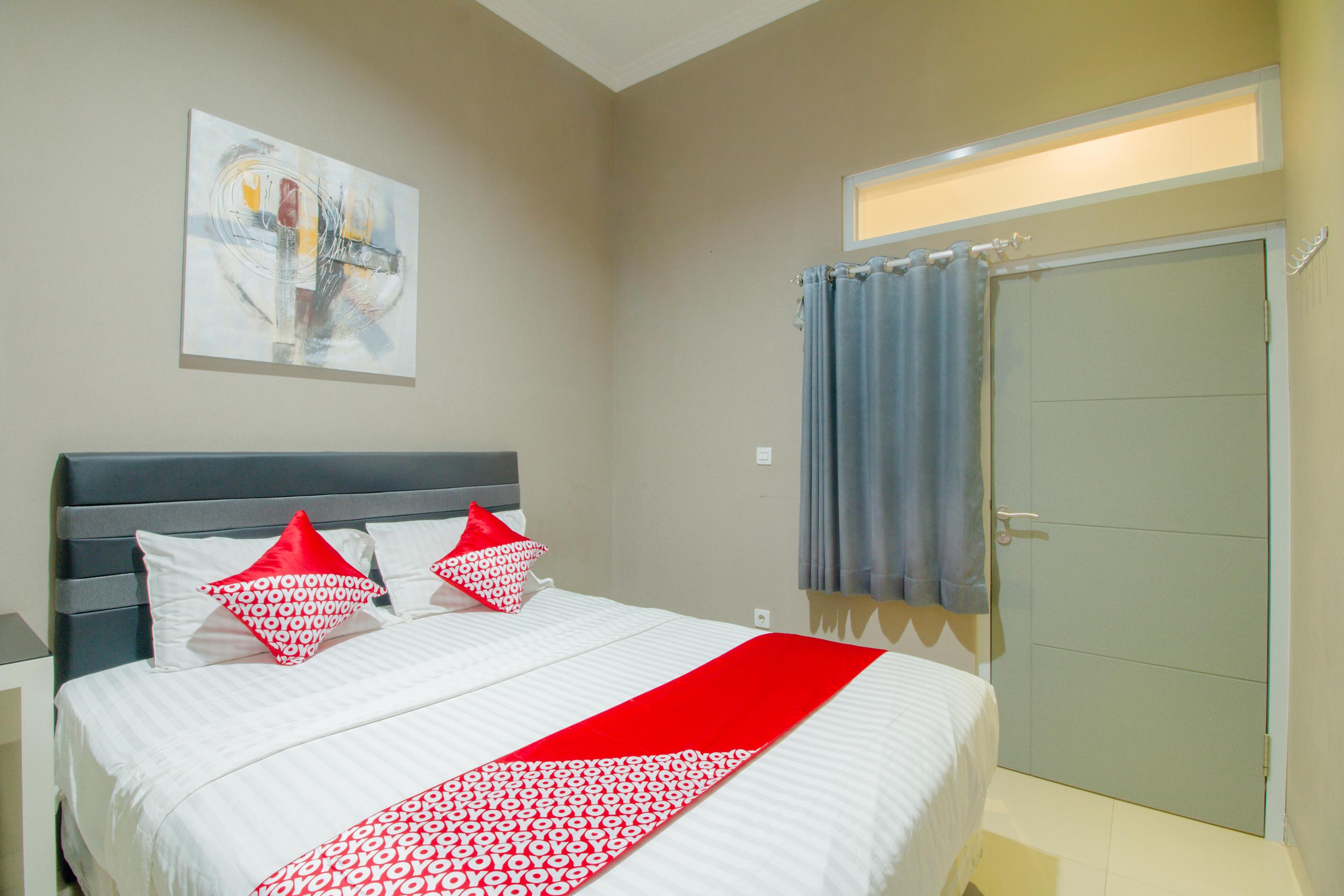 Oyo 871 Aira Costel Hotell Cianjur Exteriör bild