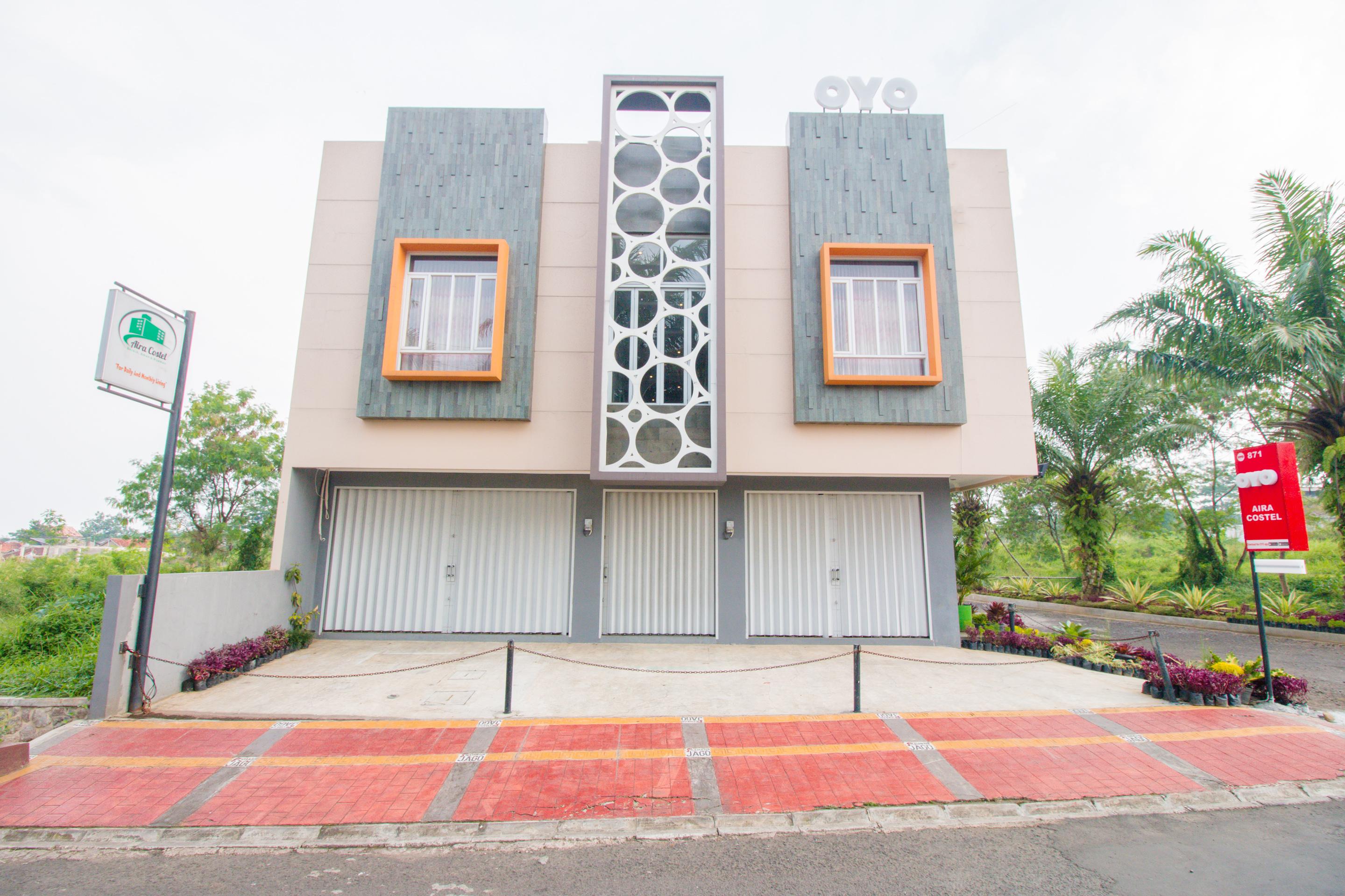 Oyo 871 Aira Costel Hotell Cianjur Exteriör bild